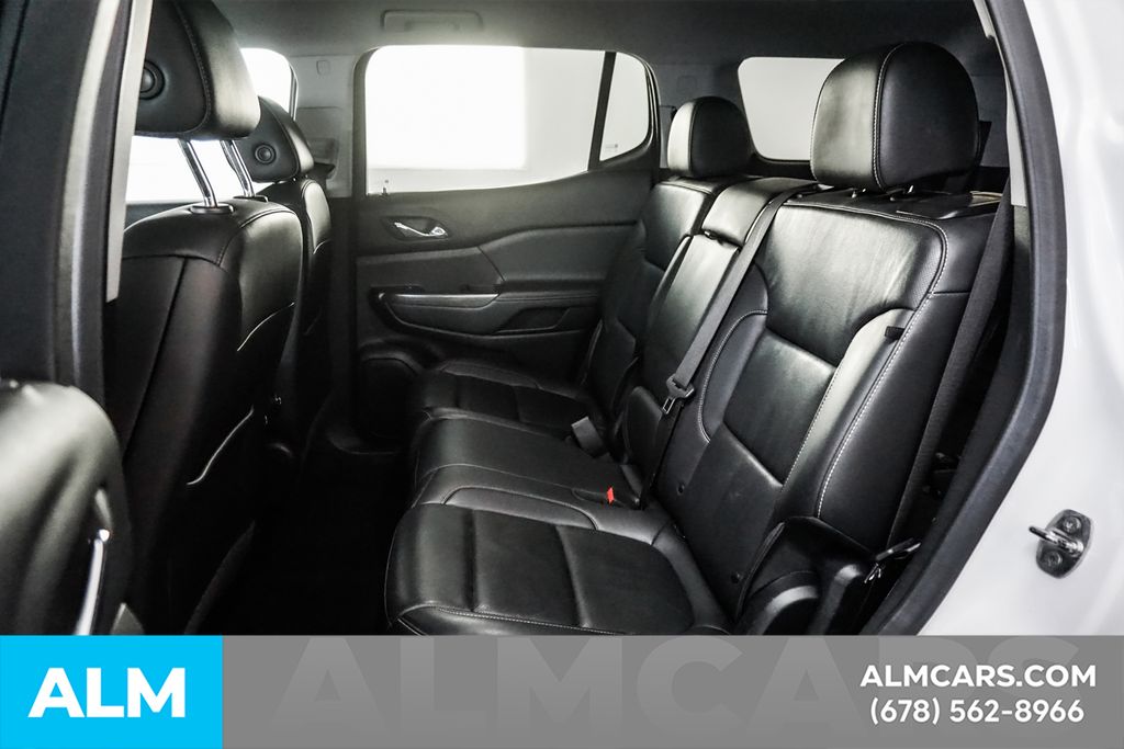 Used 2023 White GMC SLT image 17