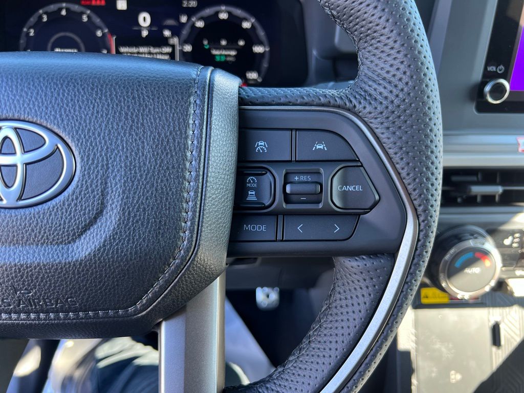 2025 Toyota Tacoma TRD Sport Double Cab photo 21
