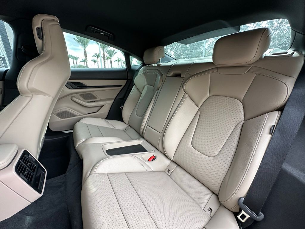 Thumbnail: 2023 Porsche Taycan - 32