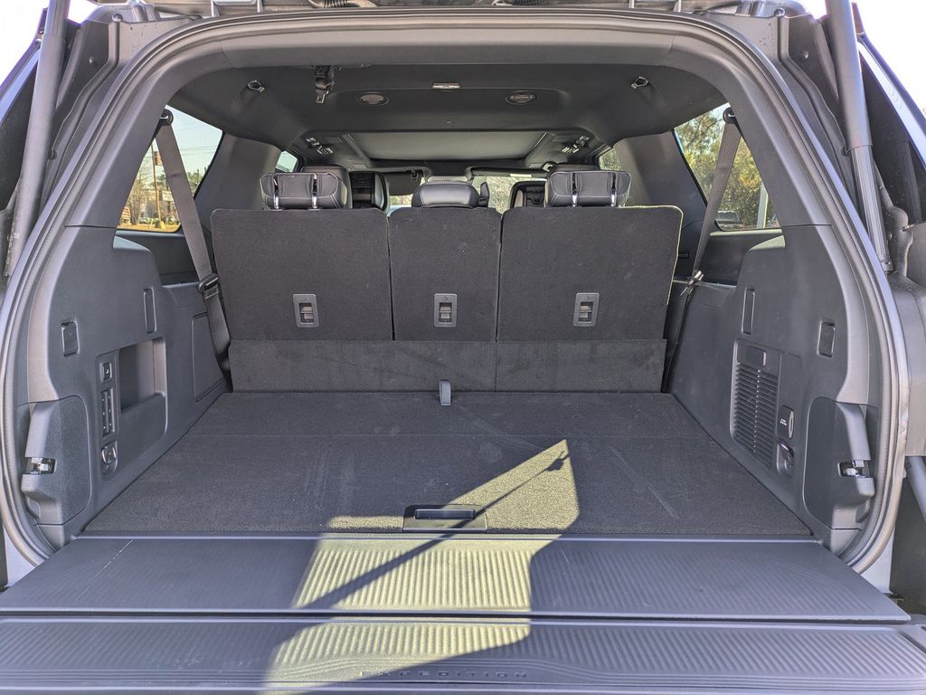 2026 Ford Expedition Max Platinum MAX