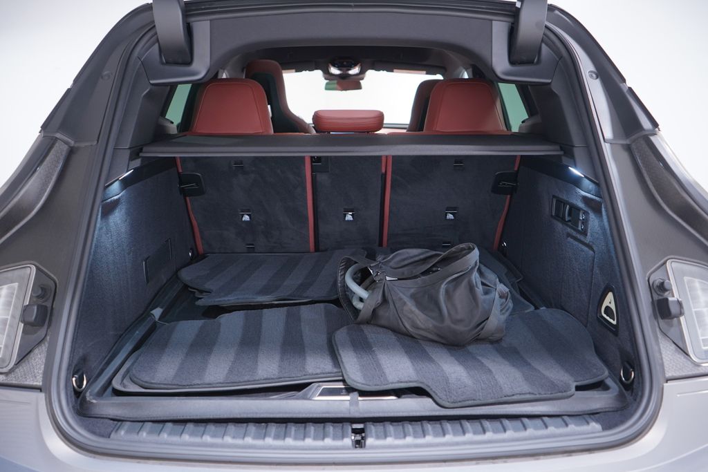 Thumbnail: 2023 BMW iX - 21