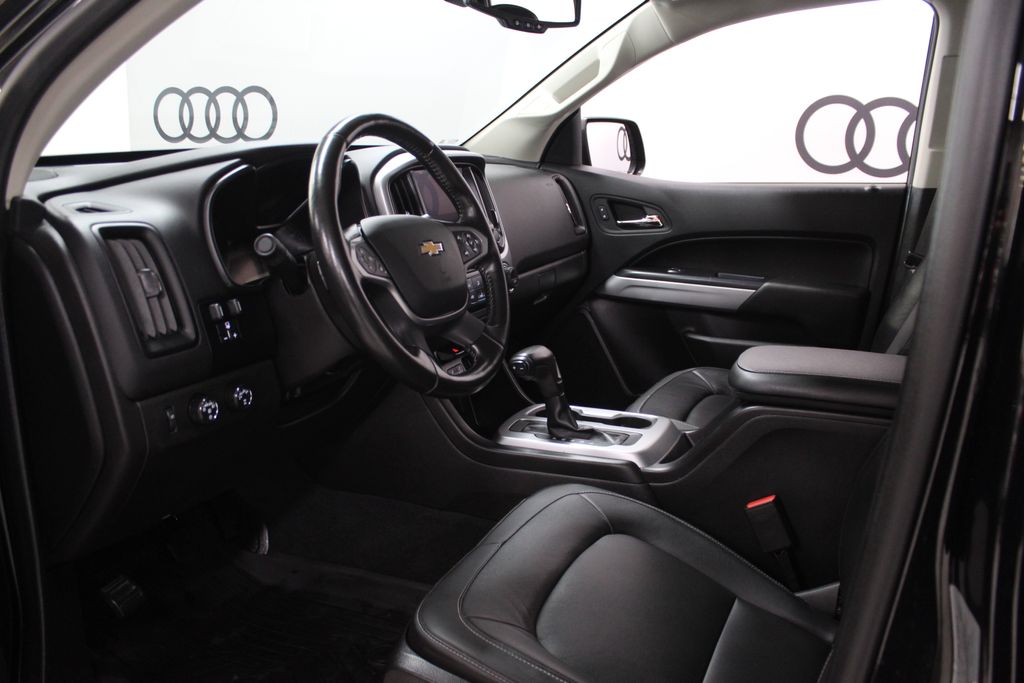 Thumbnail: 2021 Chevrolet Colorado - 10