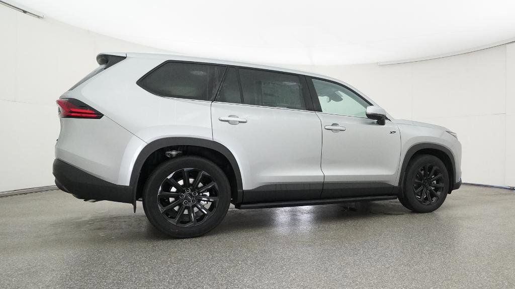 Thumbnail: 2026 Toyota Grand Highlander - 10