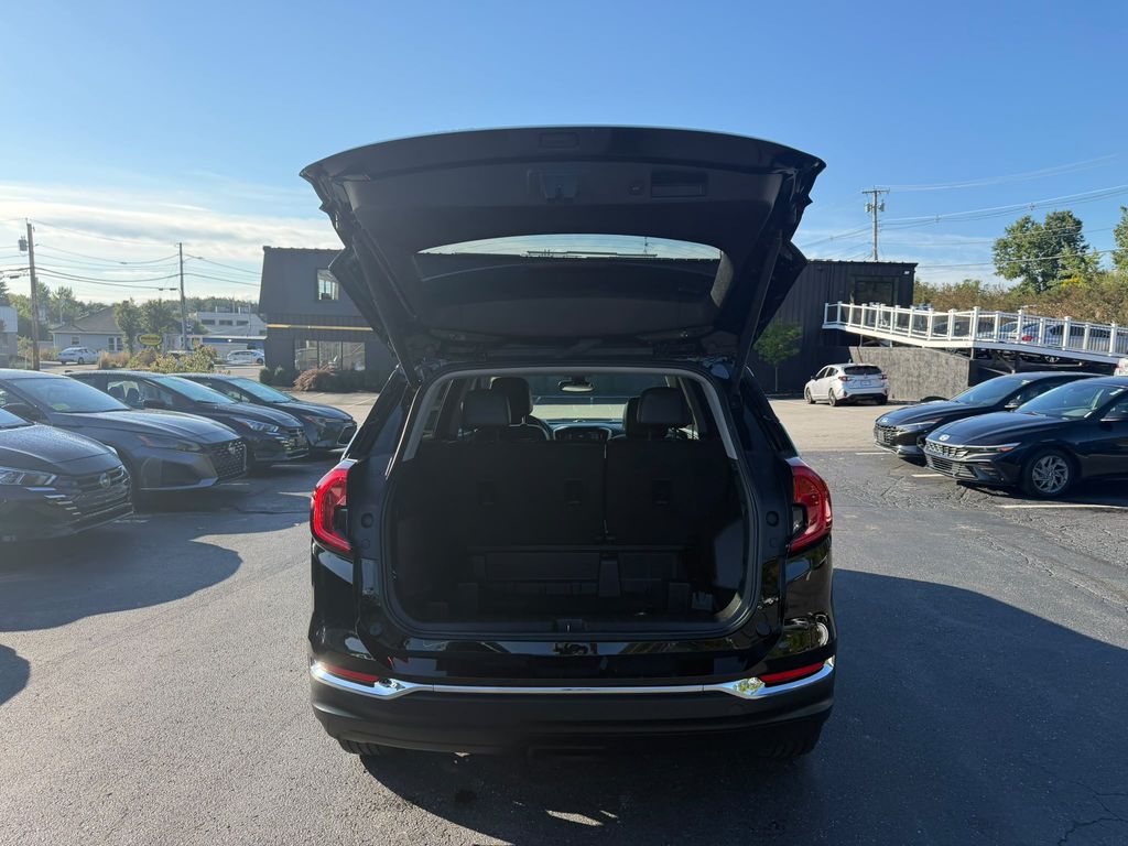 Used 2024 GMC Terrain SUV