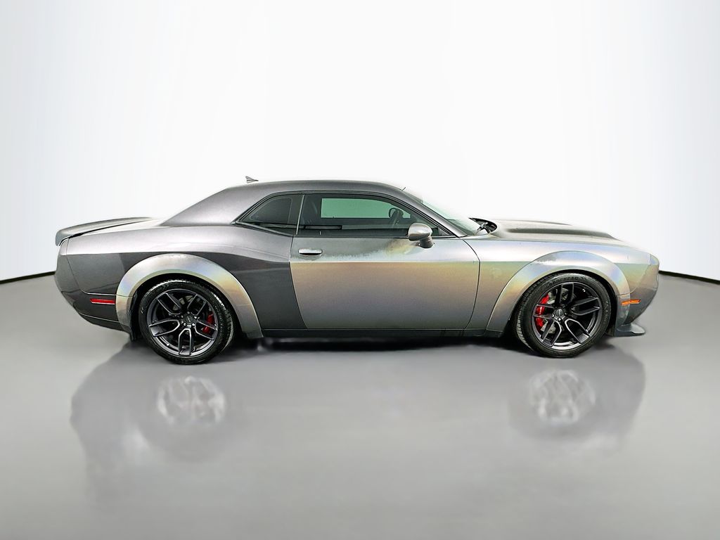 Thumbnail: 2019 Dodge Challenger - 4