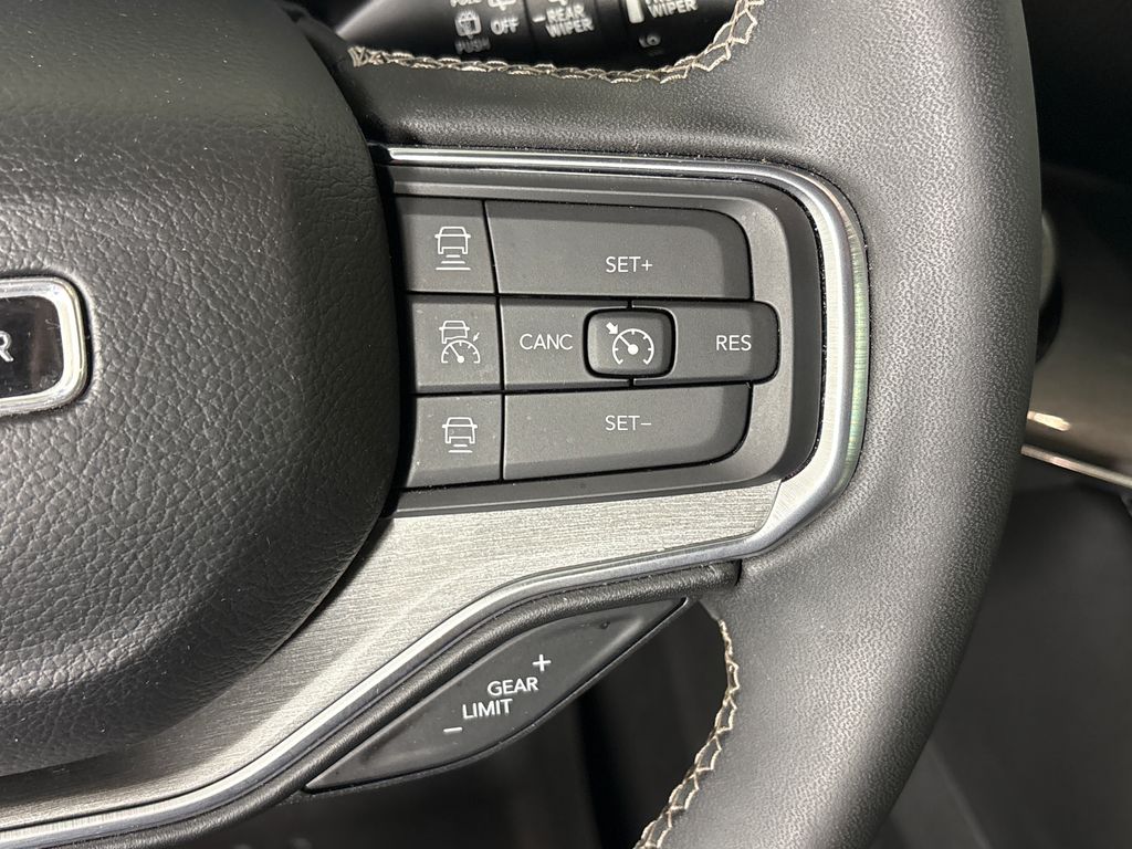 Certified Used 2022 Black Jeep Series II image 19