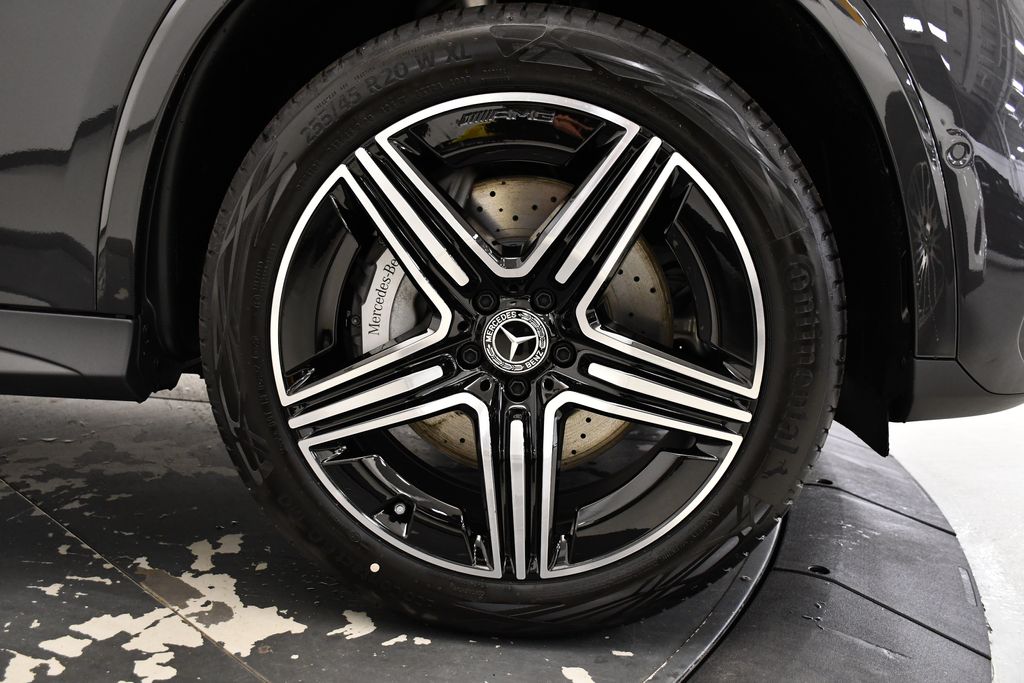 Thumbnail: 2025 Mercedes-Benz GLC - 16