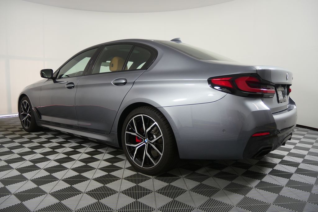 2022 BMW 5 Series 530i 5