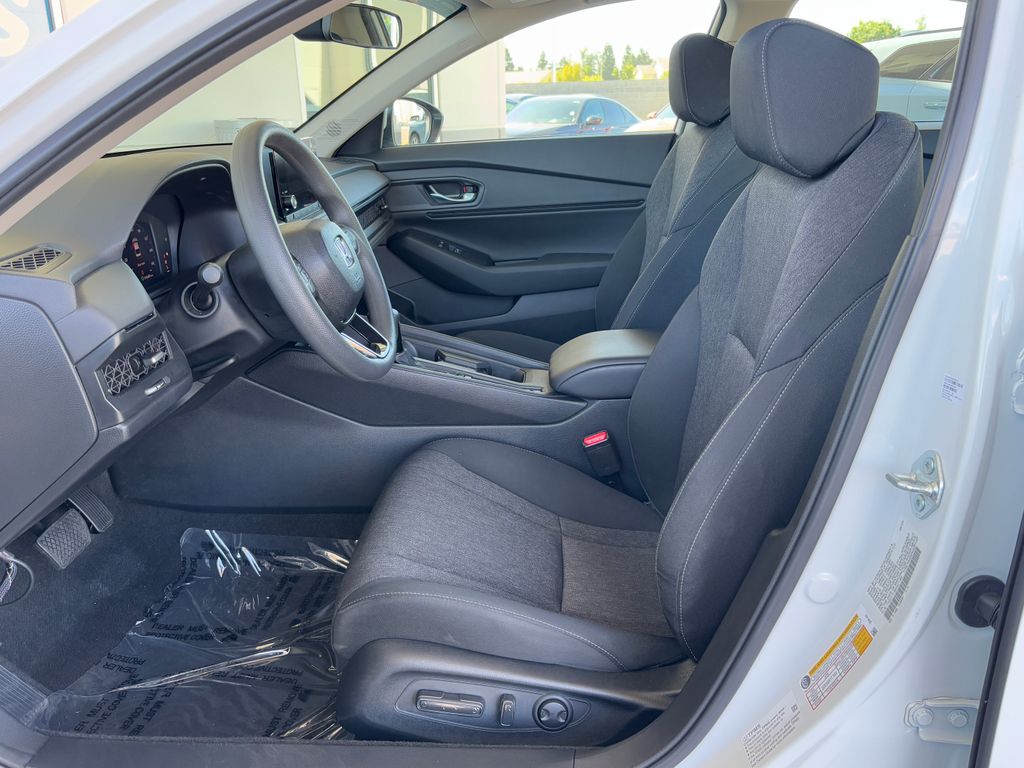 2024 Honda Accord EX 22