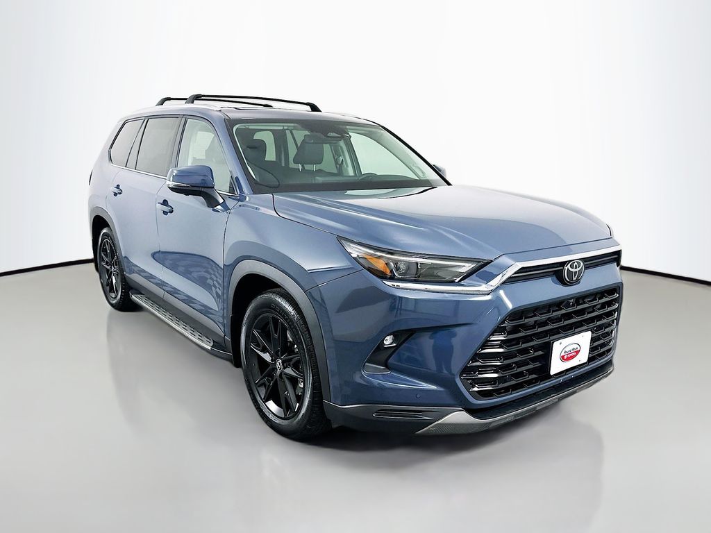 Thumbnail: 2025 Toyota Grand Highlander - 3