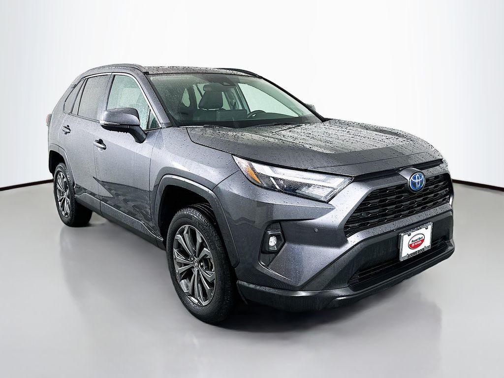 Thumbnail: 2024 Toyota RAV4 - 3