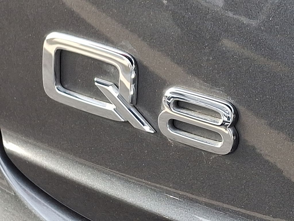 Thumbnail: 2022 Audi Q8 - 29