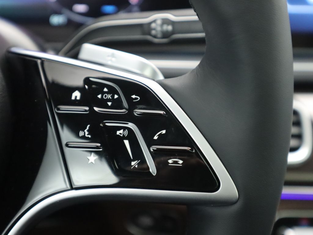 Thumbnail: 2026 Mercedes-Benz GLE - 13