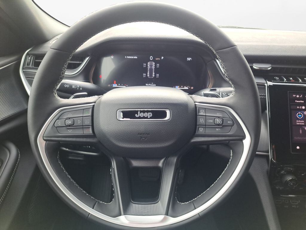 New Car 2025 Jeep Grand Cherokee  Laredo For Sale Under $40,000 In Austin, Texas