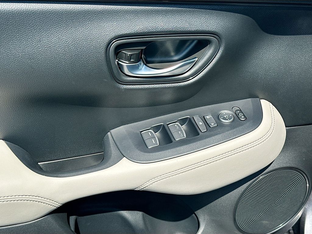 Thumbnail: 2026 Honda HR-V - 18