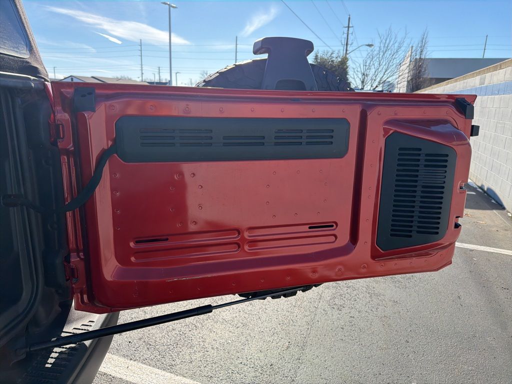 Thumbnail: 2022 Ford Bronco - 22