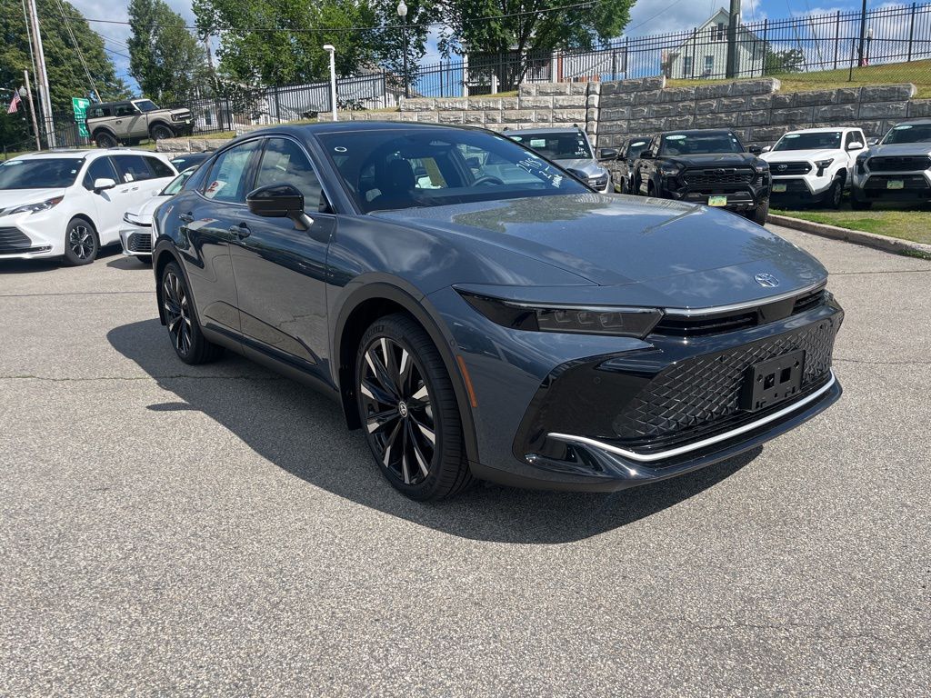 2026 Toyota Crown Platinum