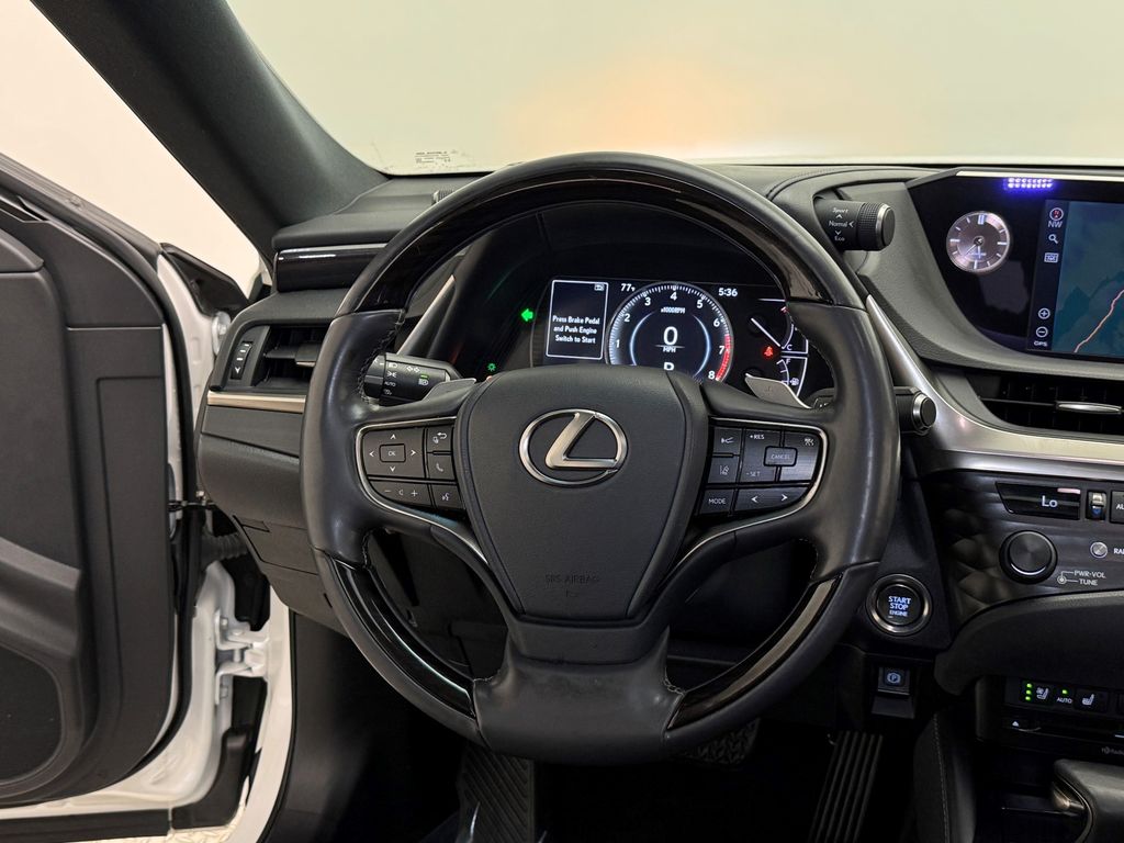 2020 Lexus ES 350 Luxury 28