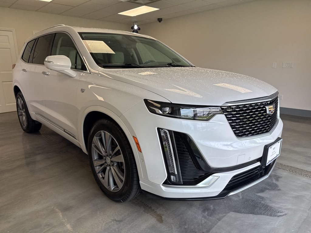 used 2020 Cadillac XT6 car, priced at $25,950