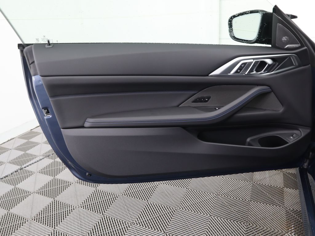 Thumbnail: 2026 BMW 4 Series - 25