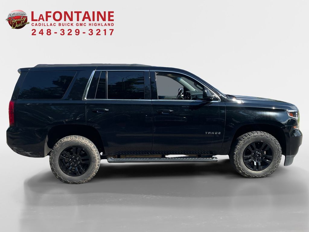 2019 Chevrolet Tahoe LS 8