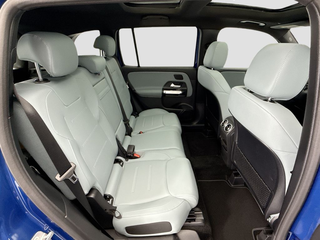 Thumbnail: 2026 Mercedes-Benz GLB - 21