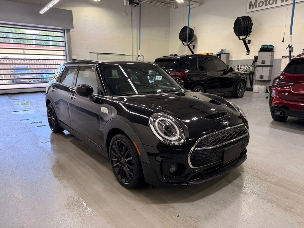 Thumbnail: 2022 MINI Cooper Clubman - 7