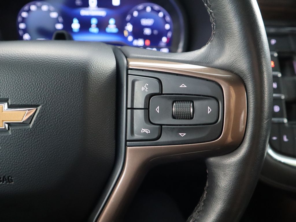 Thumbnail: 2023 Chevrolet Tahoe - 12