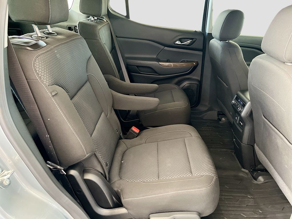 Used 2023 Silver GMC SLE image 29