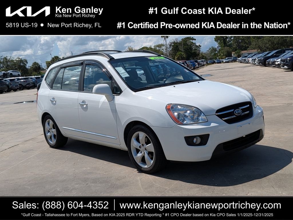 White 2008 Kia Rondo SUV / Crossover Front-Wheel Drive 5-Speed Automatic