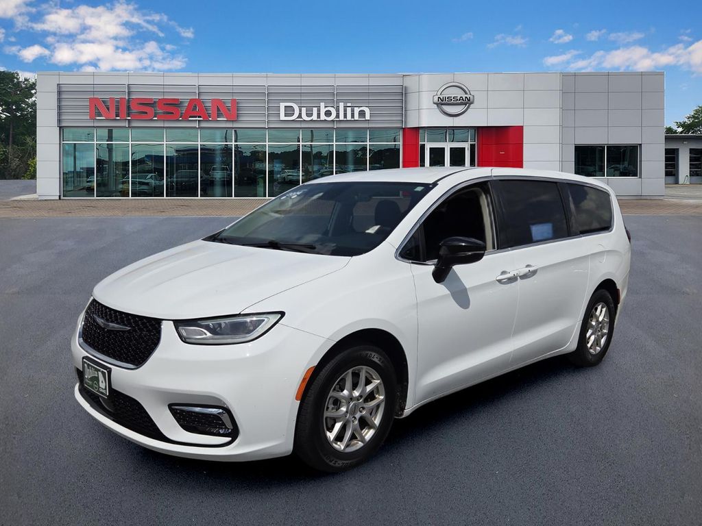 2024 Chrysler Pacifica Touring L FWD