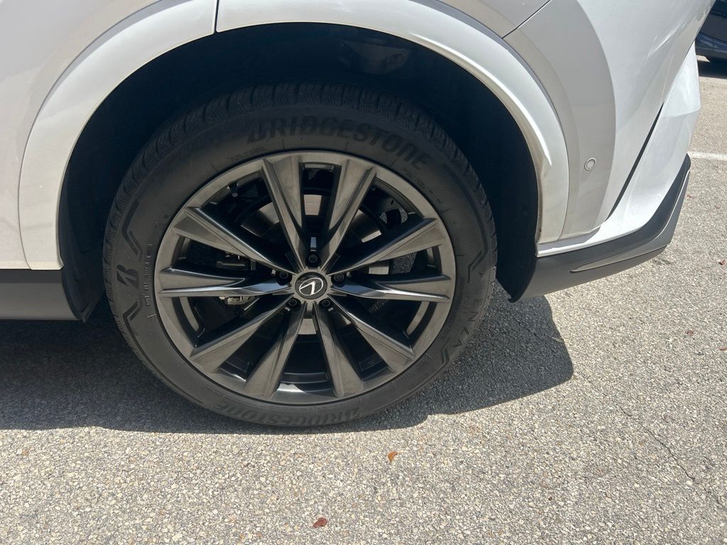 Certified Used 2024 White Lexus 350 F Sport Handling image 12