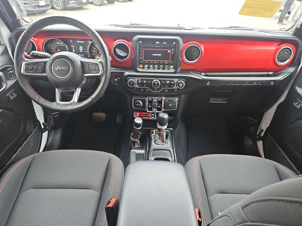 2023 Jeep Wrangler Rubicon photo