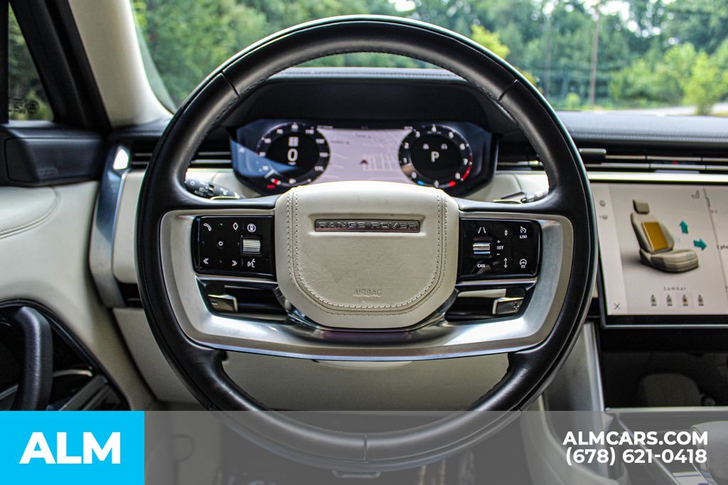 Used 2024 Silver Land Rover SE image 24