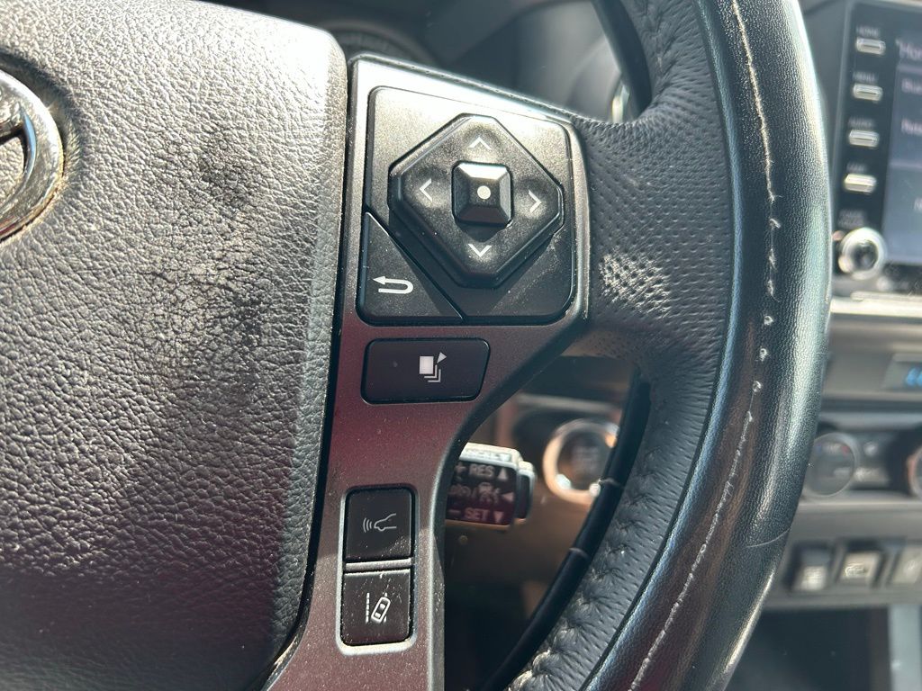 2021 Toyota Tacoma SR5 17