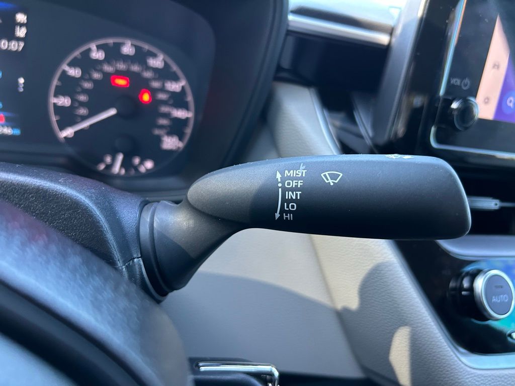 Thumbnail: 2025 Toyota Corolla - 19