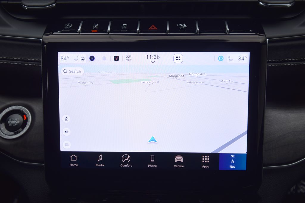 new 2025 Jeep Grand Cherokee car, priced at $44,577