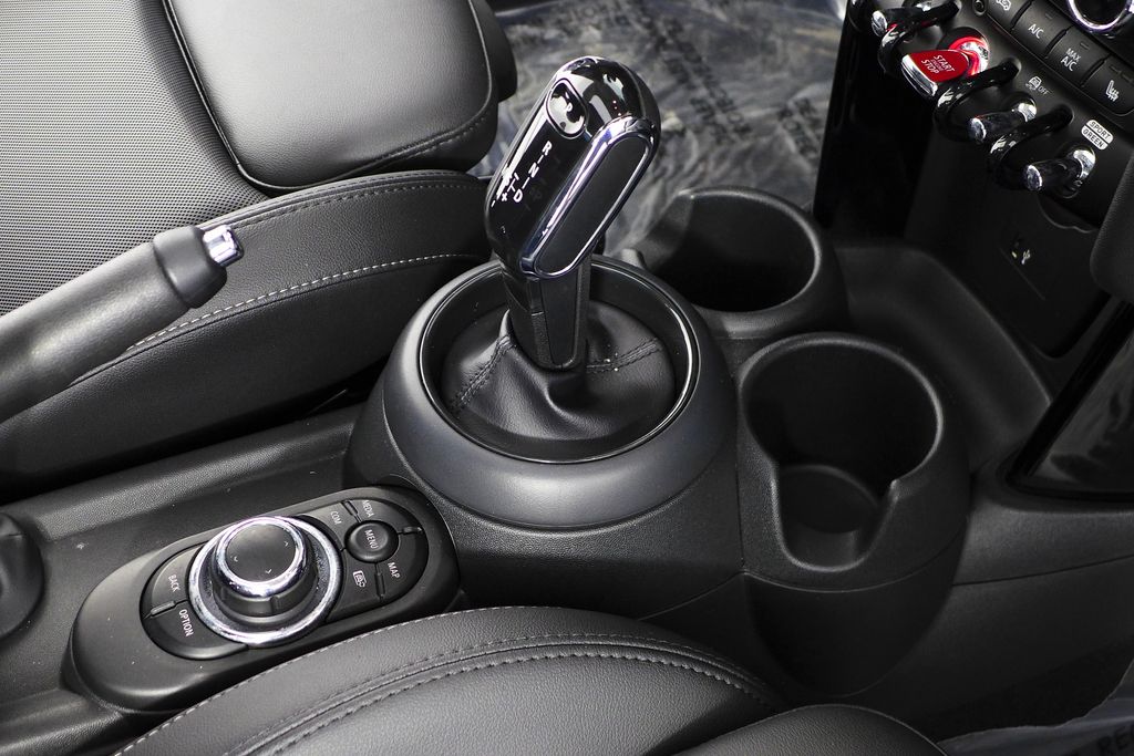 Thumbnail: 2023 MINI Cooper - 16