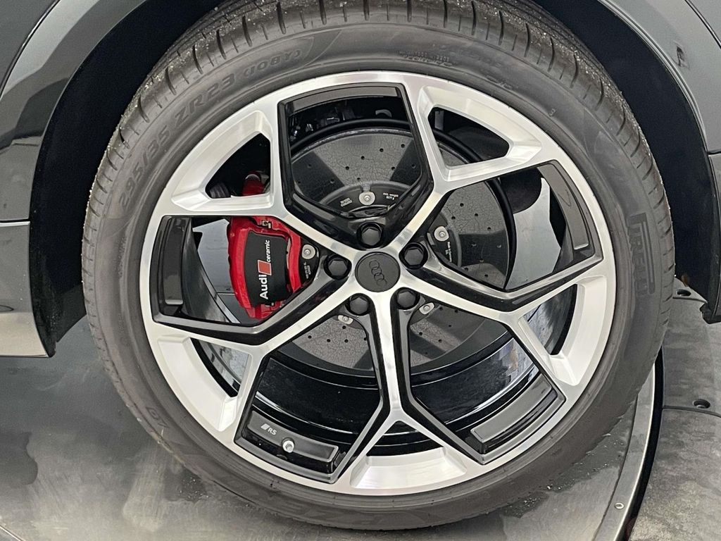 2026 Audi RS Q8 performance 4.0T - 11