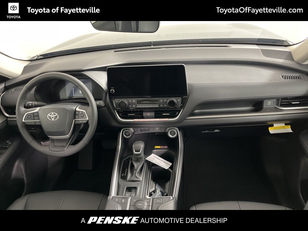 Thumbnail: 2026 Toyota Grand Highlander - 17