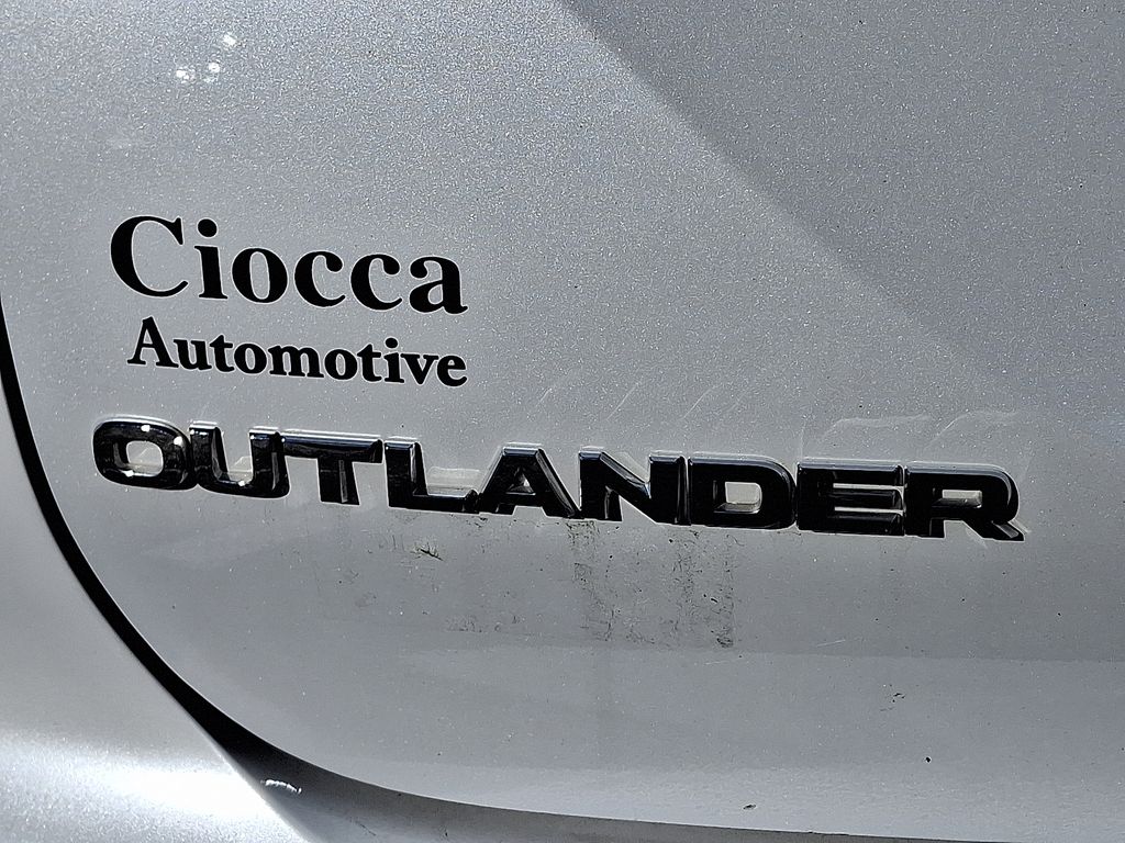 used 2023 Mitsubishi Outlander car, priced at $21,502