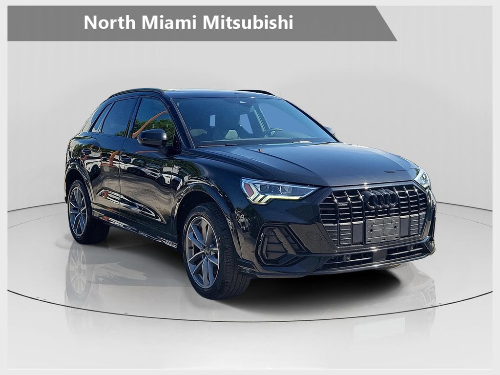 Black Metallic 2024 Audi Q3 SUV / Crossover All-Wheel Drive 8-Speed Automatic