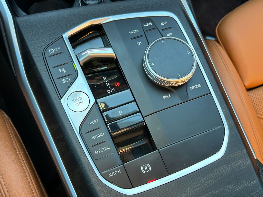 Thumbnail: 2023 BMW 3 Series - 28