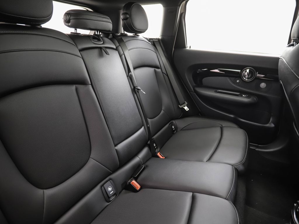 Thumbnail: 2023 MINI Cooper Clubman - 26