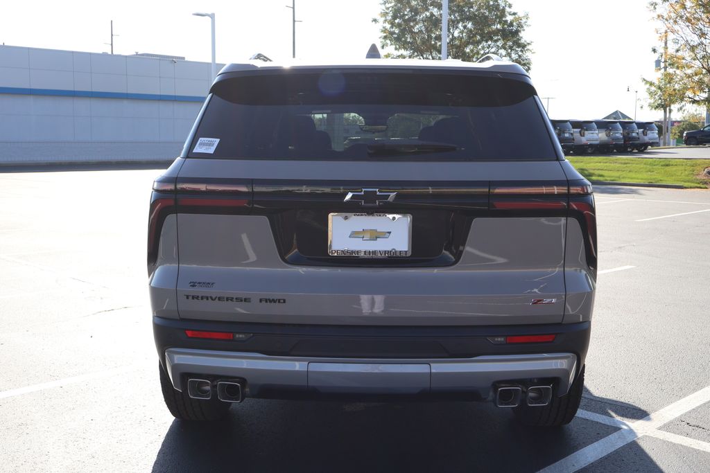 Thumbnail: 2026 Chevrolet Traverse - 6