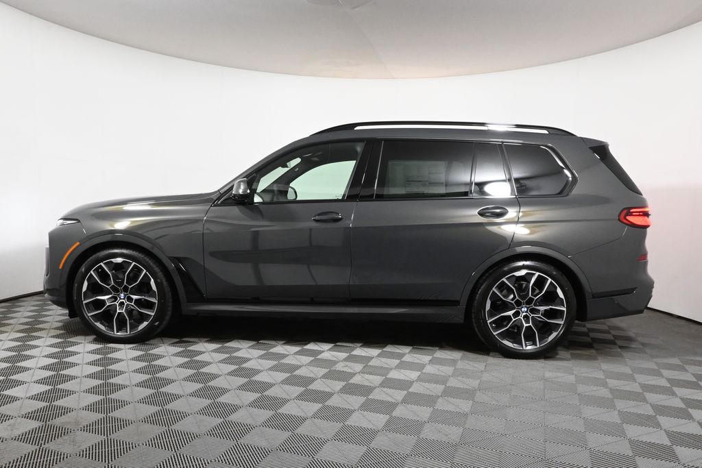 Thumbnail: 2026 BMW X7 - 2