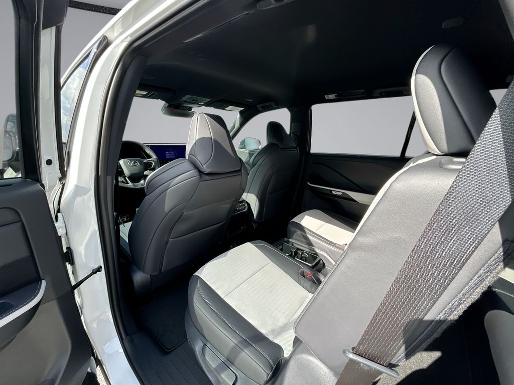 Thumbnail: 2026 Lexus TX - 9