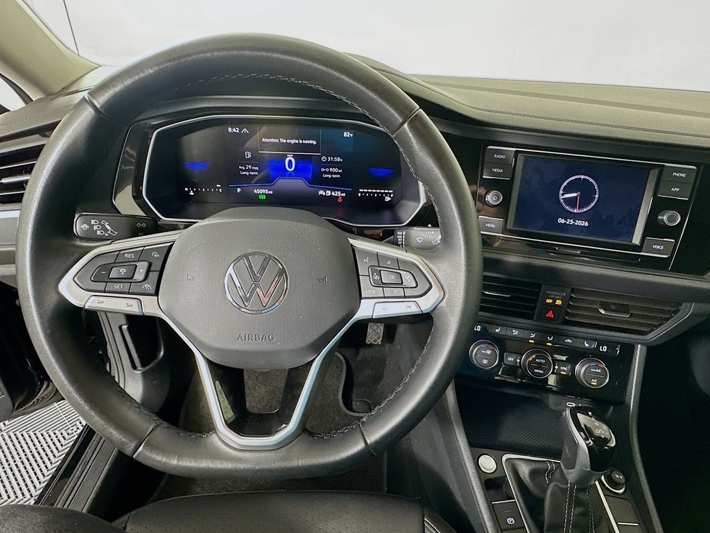 Thumbnail: 2024 Volkswagen Jetta - 11