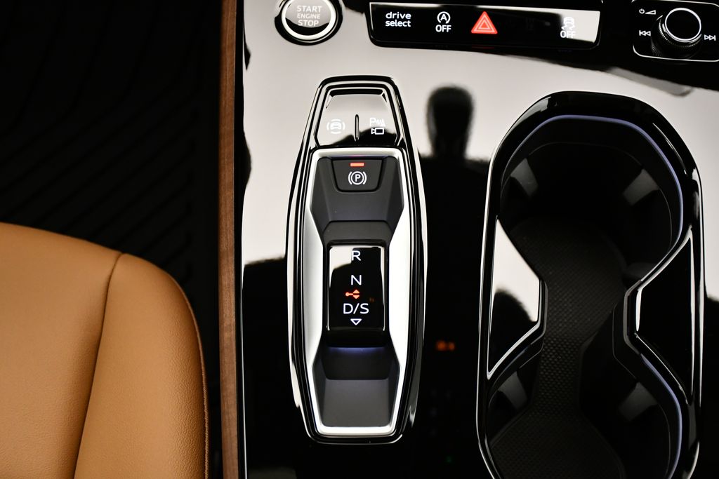 Thumbnail: 2025 Audi A5 - 30