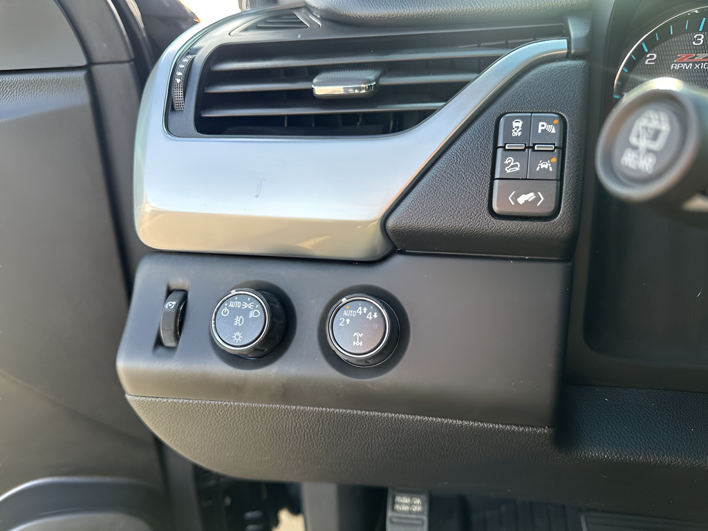 Used Car 2019 Chevrolet Tahoe  Lt For Sale Under $30,000 In Austin, Texas